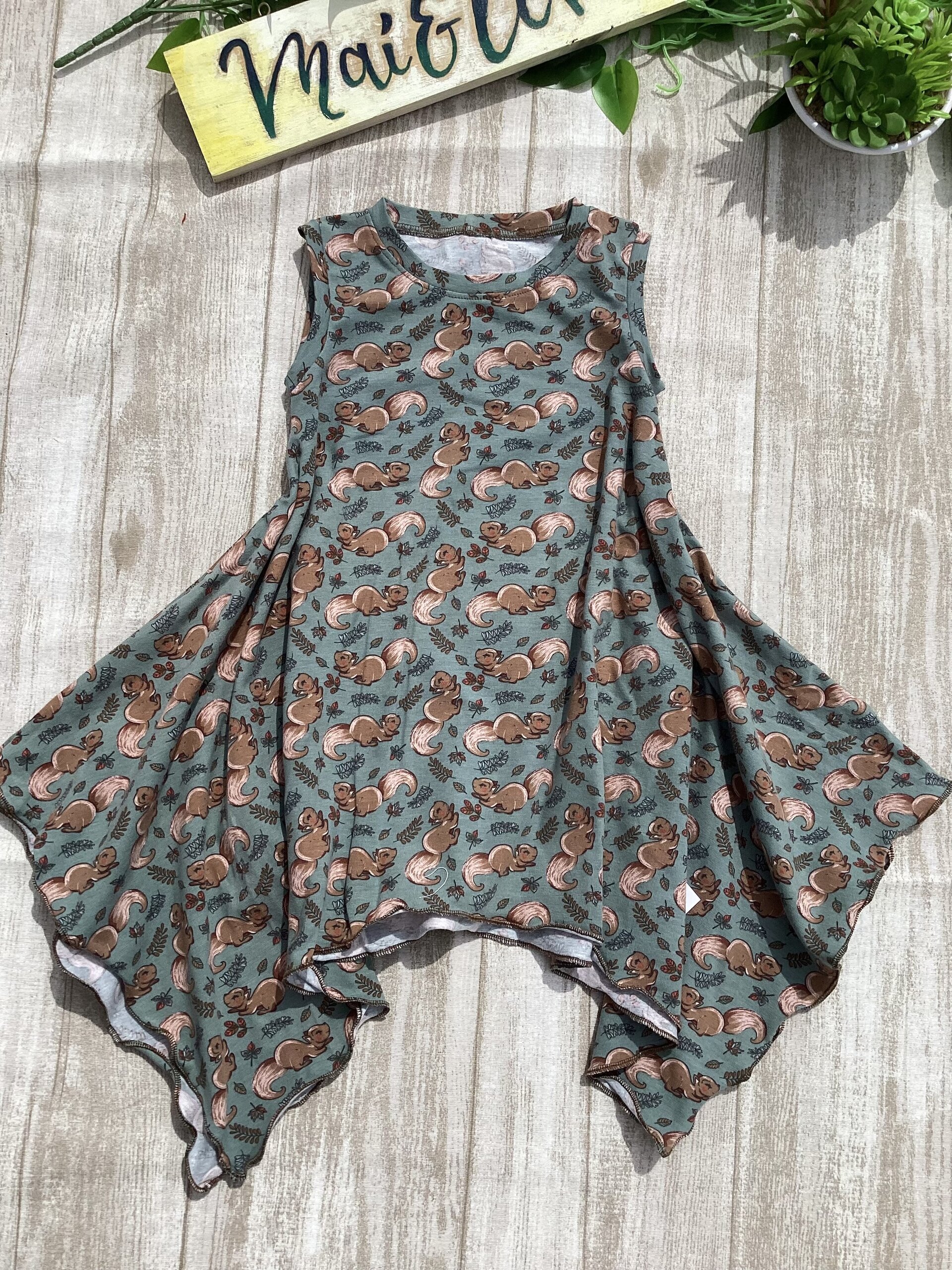 Vestido cuadrado Talla 4. Ardillas.  Punto - 5