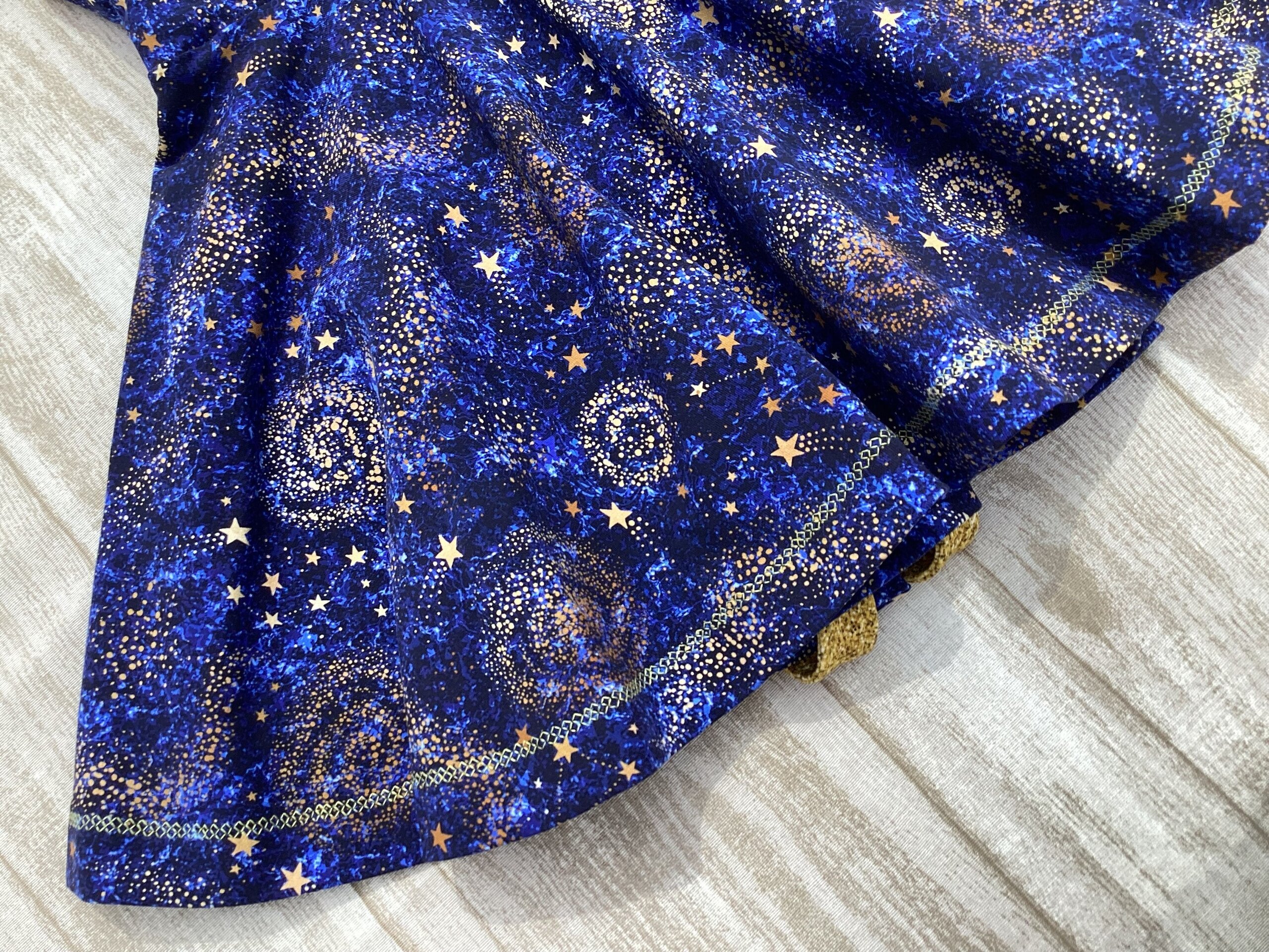 Vestido 3/6 años. Universo estrellado y glitter. Punto. Lazo - 5